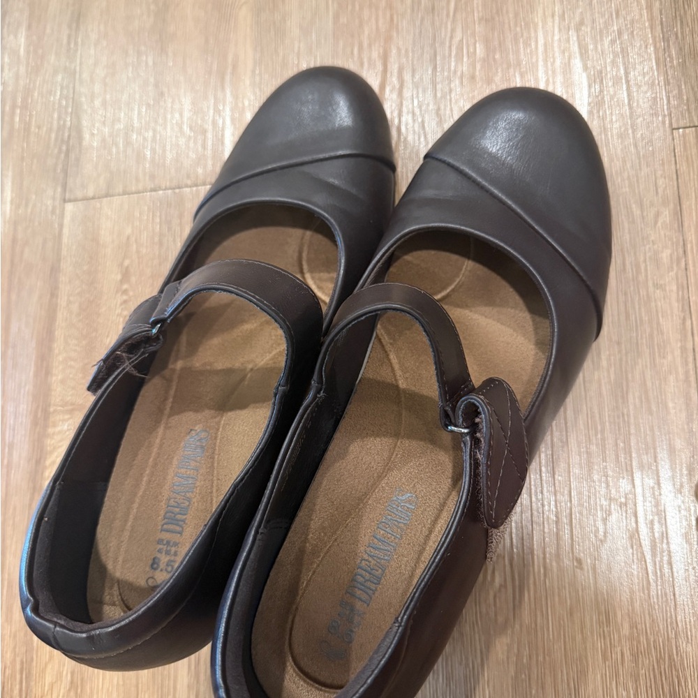 Brown Leather Mary Jane Shoes